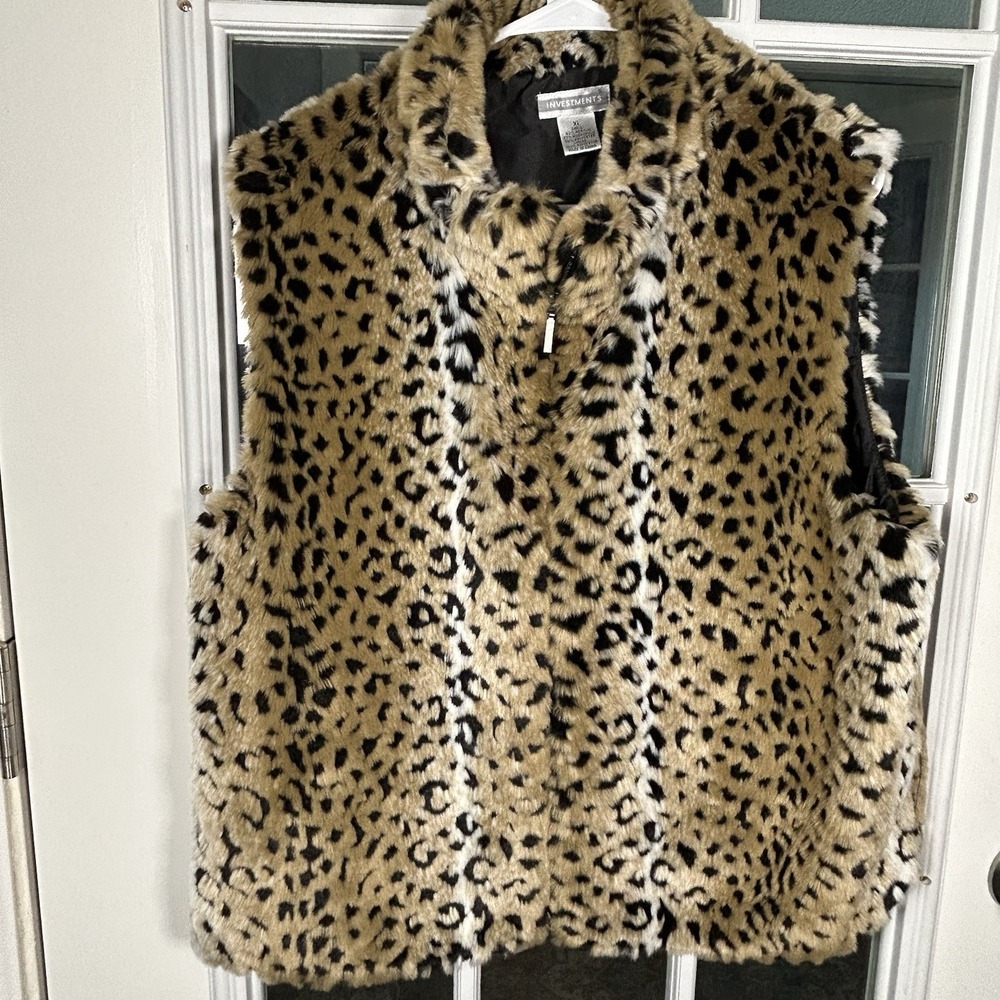 Investments Faux Fur Leopard Print Vest XL Animal Print Glam Mob Wife Maximalist